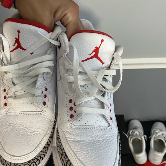 Jordan Cement 3’s - Picture 2 of 5